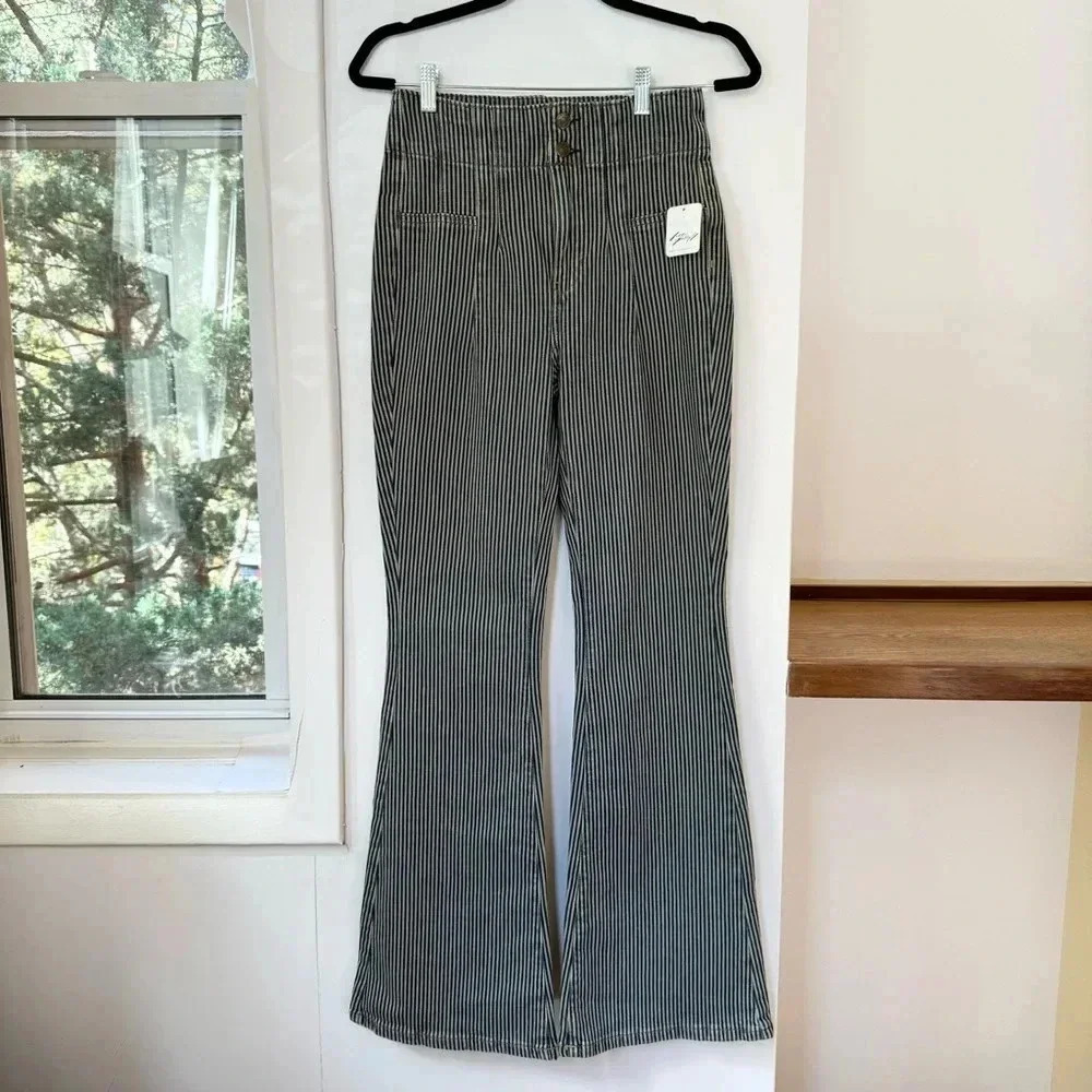 NWT Free People Jayde Flare Jeans Railroad Stripe 24 - Picture 4 of 16